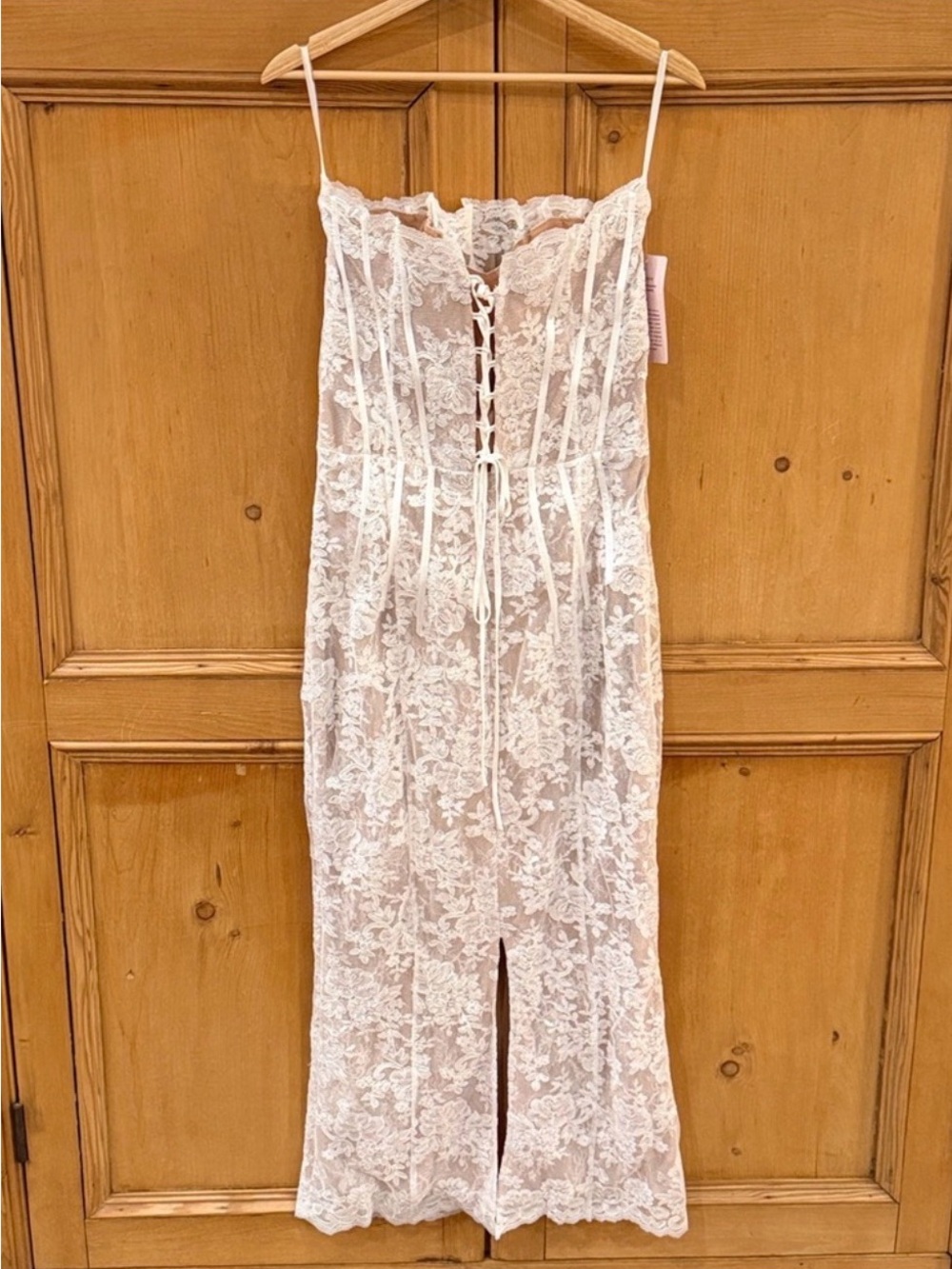 V Chapman The Capulet Dress - Picture 4 of 6